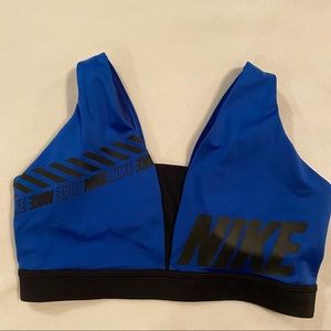 Nike Sports Bra size large